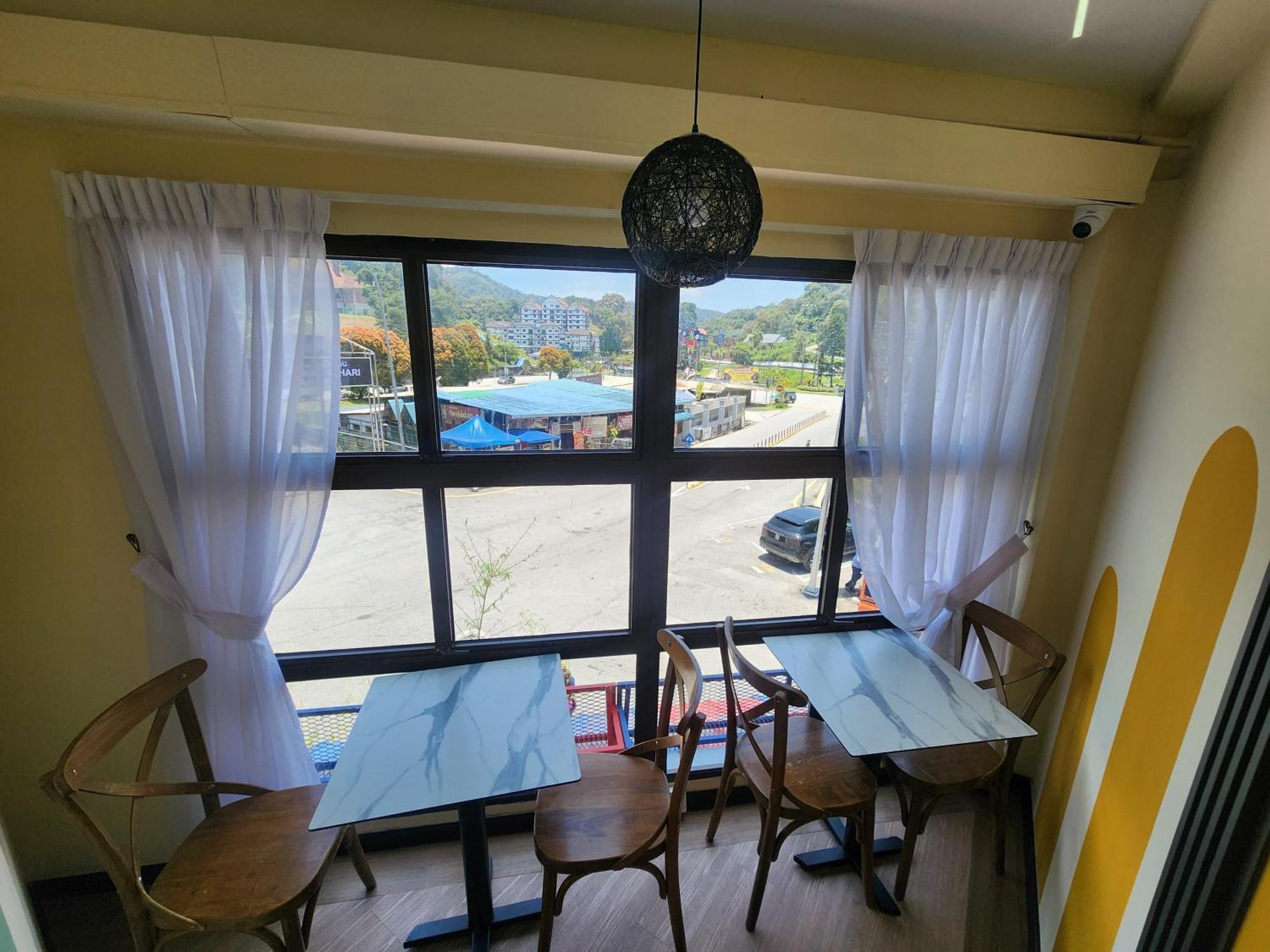 Clock Inn Backpackers Hostel ตานาห์ราตา ภายนอก รูปภาพ